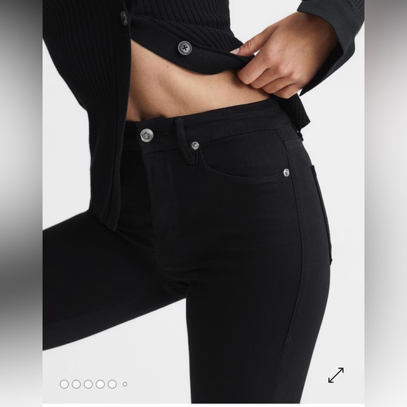 Good American The Good Legs Skinny Jeans - Picture 3 of 10